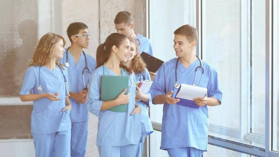 How a Nursing Program Can Help You Achieve Your Career Goals in Nursing